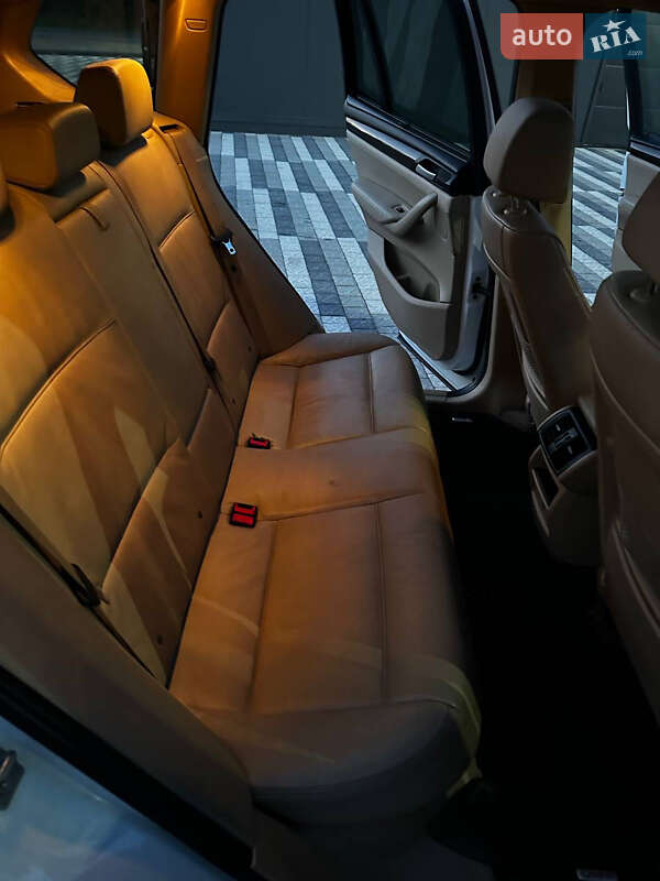 Внедорожник / Кроссовер BMW X3 2012 в Лапаевке фото 14 Внедорожник / Кроссовер BMW X3 2012 в Лапаевке