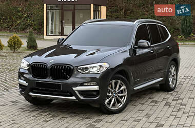 Позашляховик / Кросовер BMW X3 2017 в Сваляві