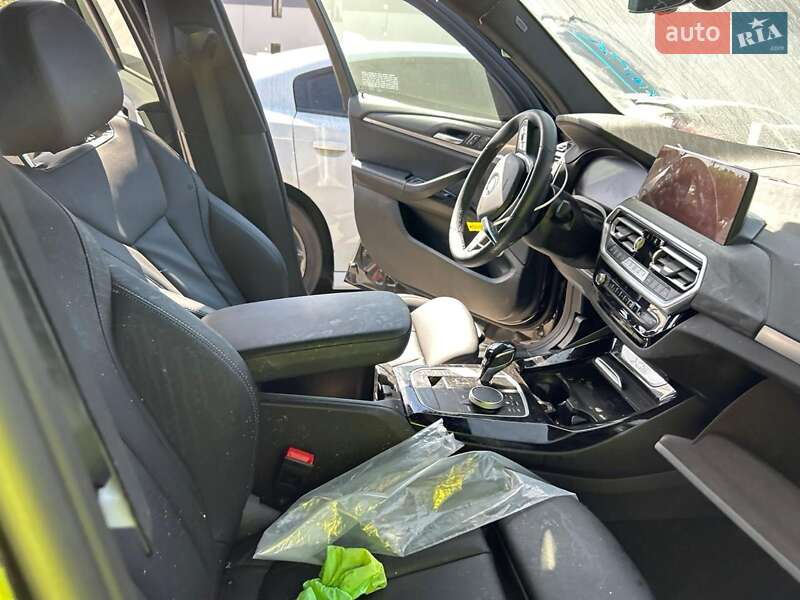 Внедорожник / Кроссовер BMW X3 2023 в Монастырище