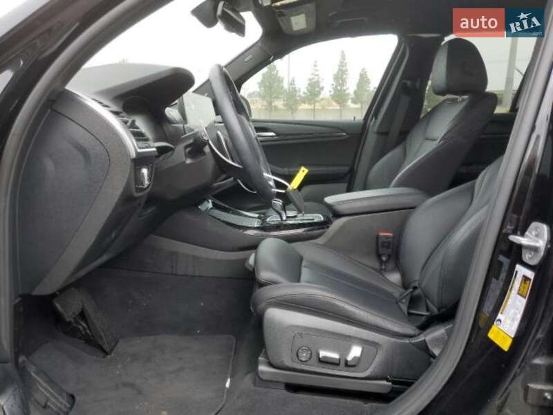 Внедорожник / Кроссовер BMW X3 2023 в Монастырище