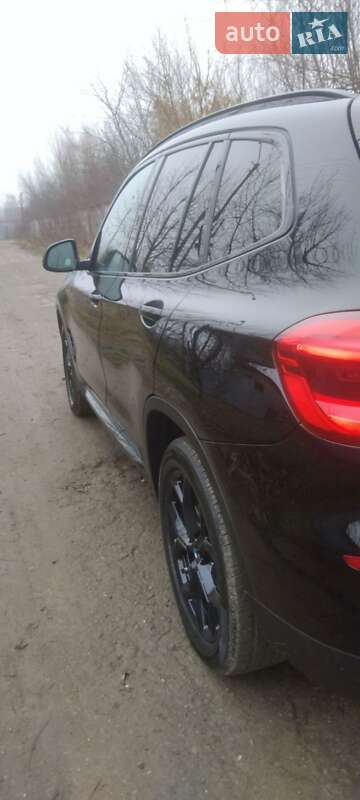 Внедорожник / Кроссовер BMW X3 2021 в Самборе
