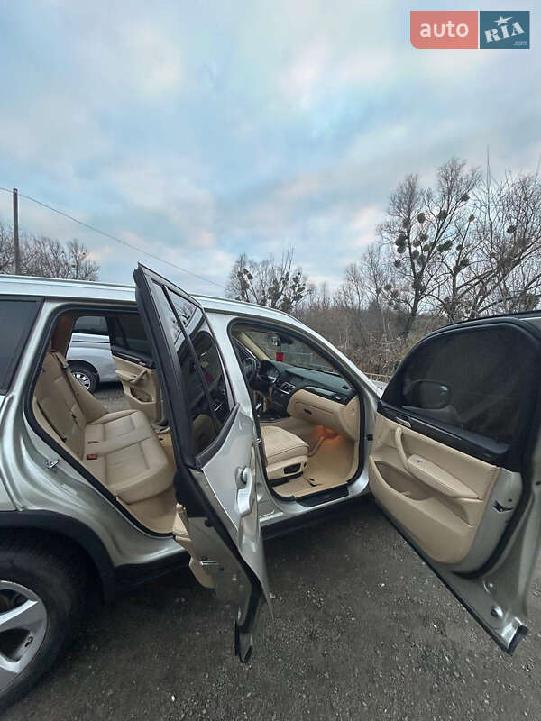 Внедорожник / Кроссовер BMW X3 2011 в Киеве