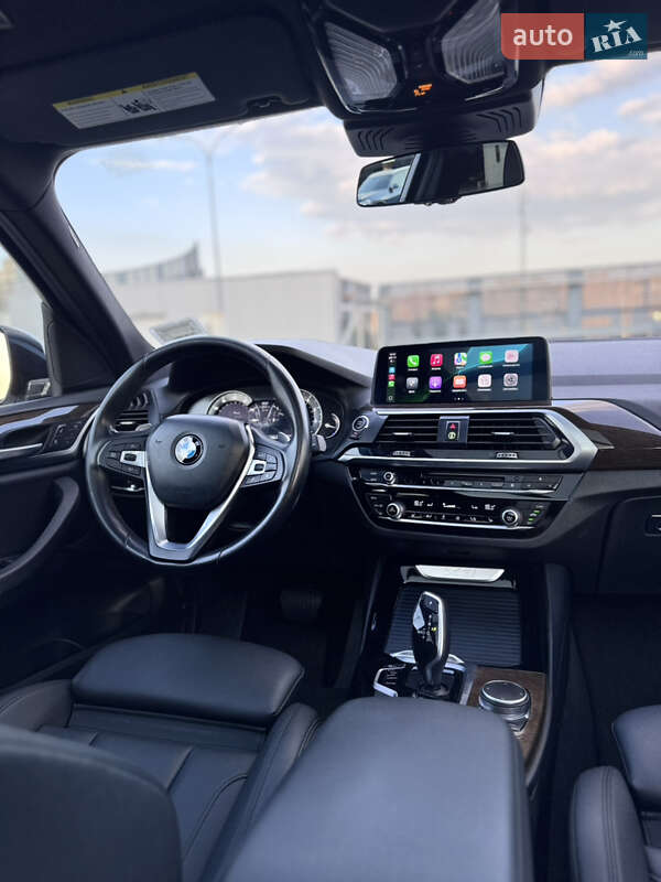 Внедорожник / Кроссовер BMW X3 2018 в Киеве