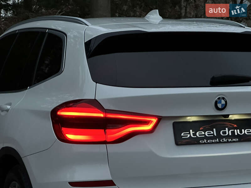 Внедорожник / Кроссовер BMW X3 2017 в Николаеве