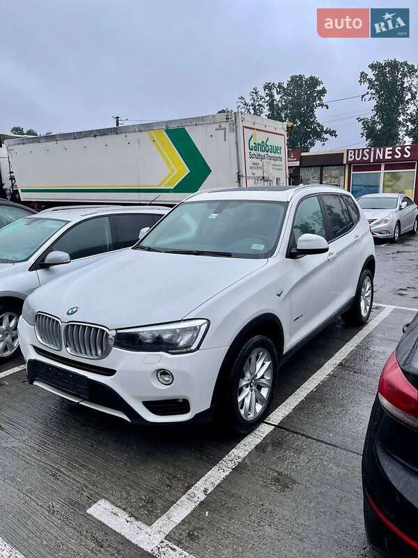 Внедорожник / Кроссовер BMW X3 2016 в Гадяче