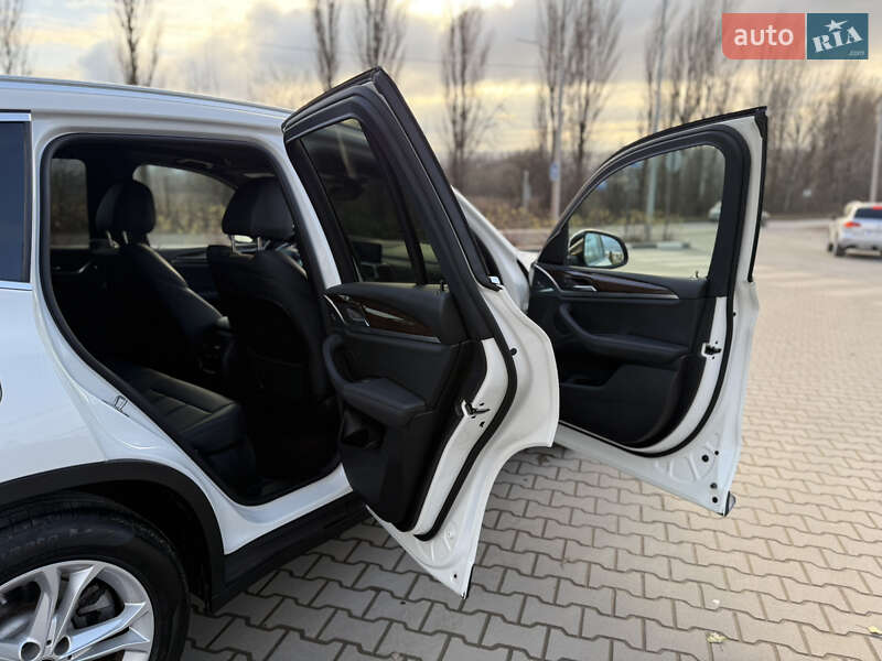 Позашляховик / Кросовер BMW X3 2021 в Хмельницькому