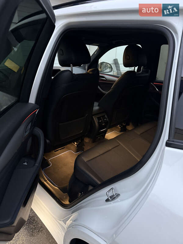 Внедорожник / Кроссовер BMW X3 2018 в Киеве