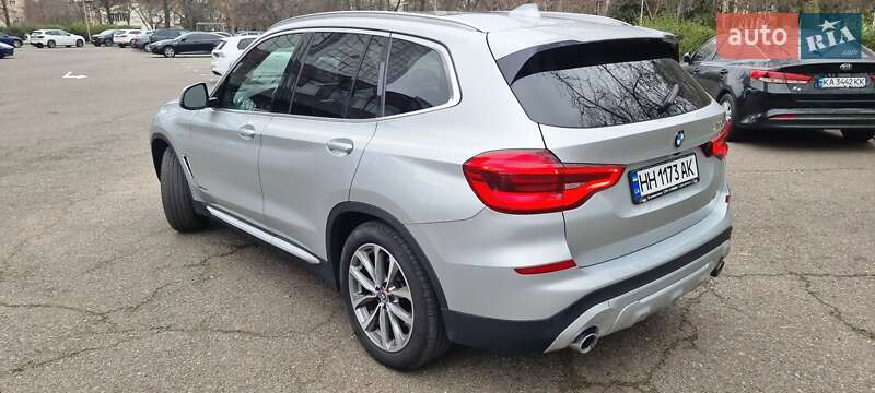 Внедорожник / Кроссовер BMW X3 2018 в Одессе