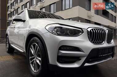 Внедорожник / Кроссовер BMW X3 2021 в Киеве