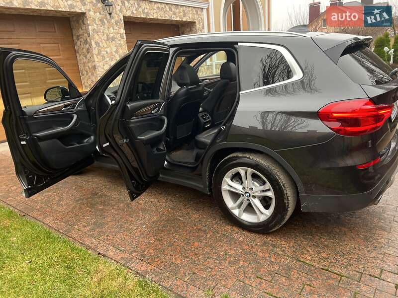 Внедорожник / Кроссовер BMW X3 2018 в Виннице