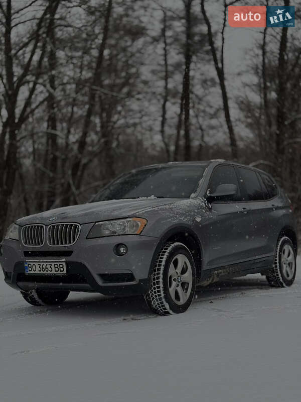 BMW X3 2011