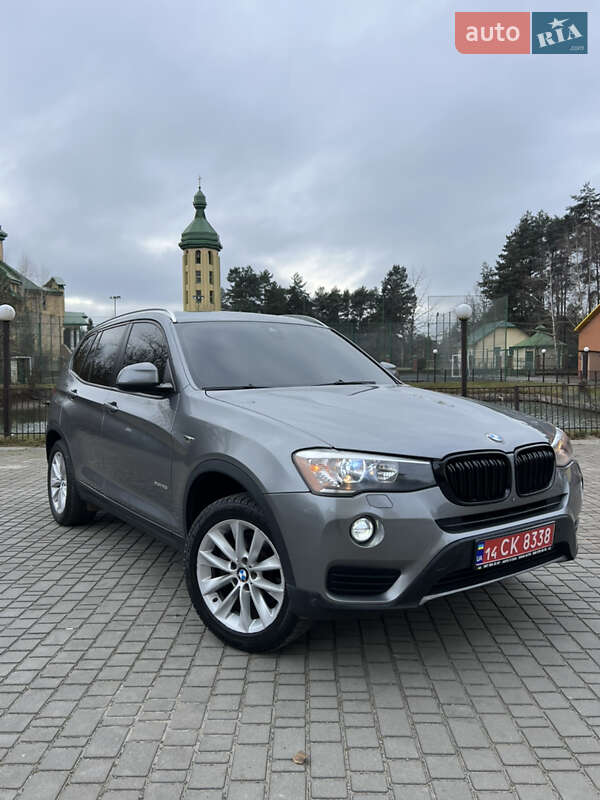 Позашляховик / Кросовер BMW X3 2017 в Новояворівську