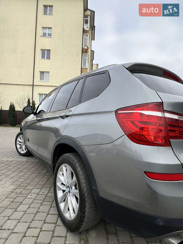 Позашляховик / Кросовер BMW X3 2017 в Новояворівську