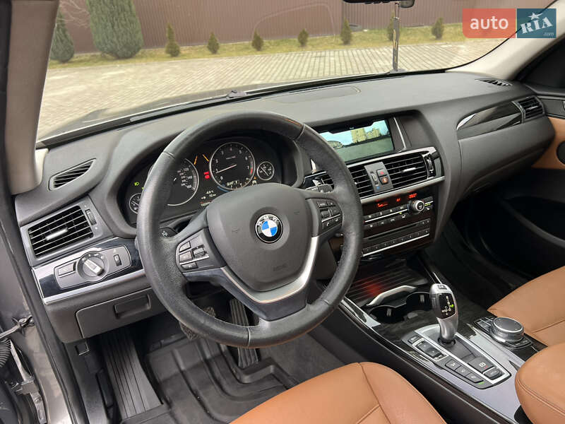 Позашляховик / Кросовер BMW X3 2017 в Новояворівську