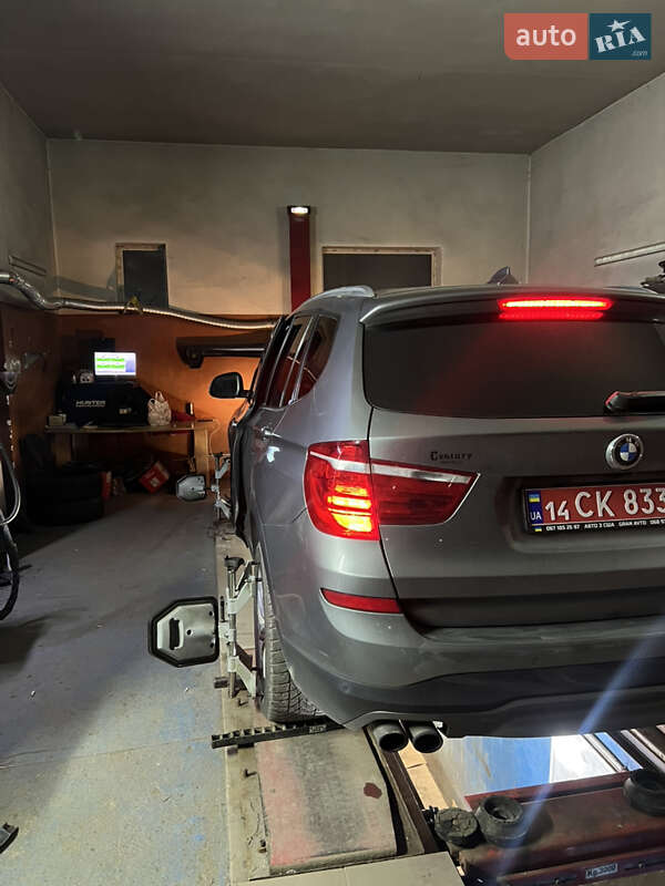 Позашляховик / Кросовер BMW X3 2017 в Новояворівську