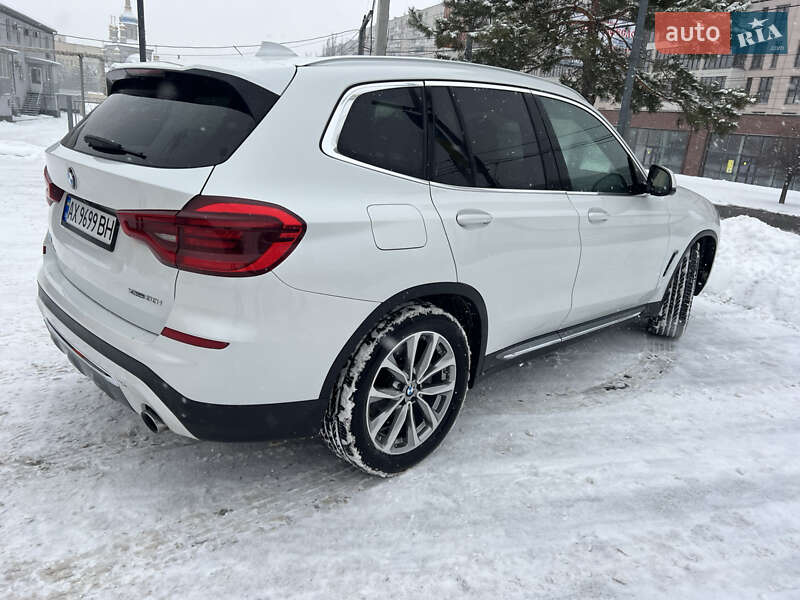 Внедорожник / Кроссовер BMW X3 2018 в Харькове
