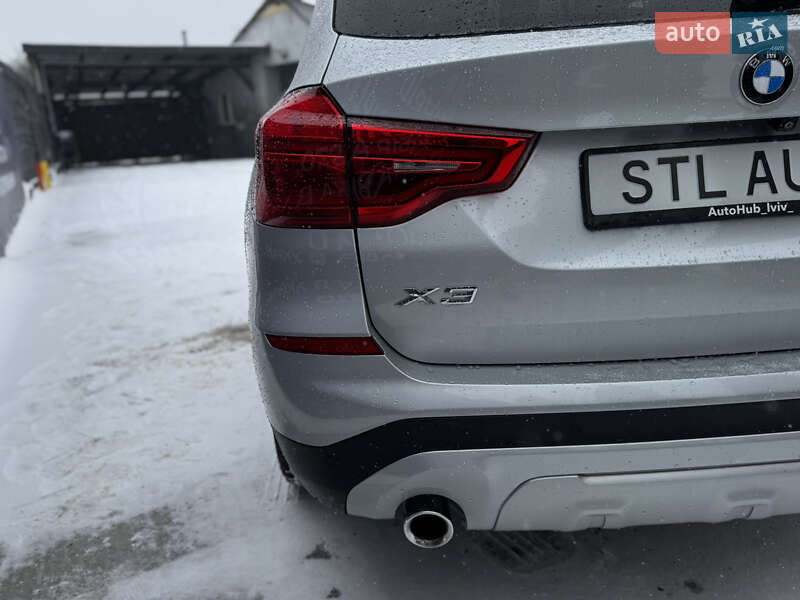 Внедорожник / Кроссовер BMW X3 2019 в Львове