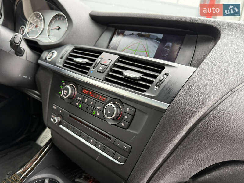 Внедорожник / Кроссовер BMW X3 2013 в Ковеле