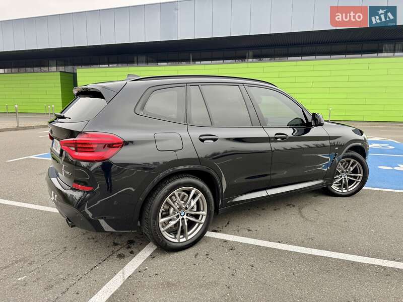 Внедорожник / Кроссовер BMW X3 2020 в Киеве