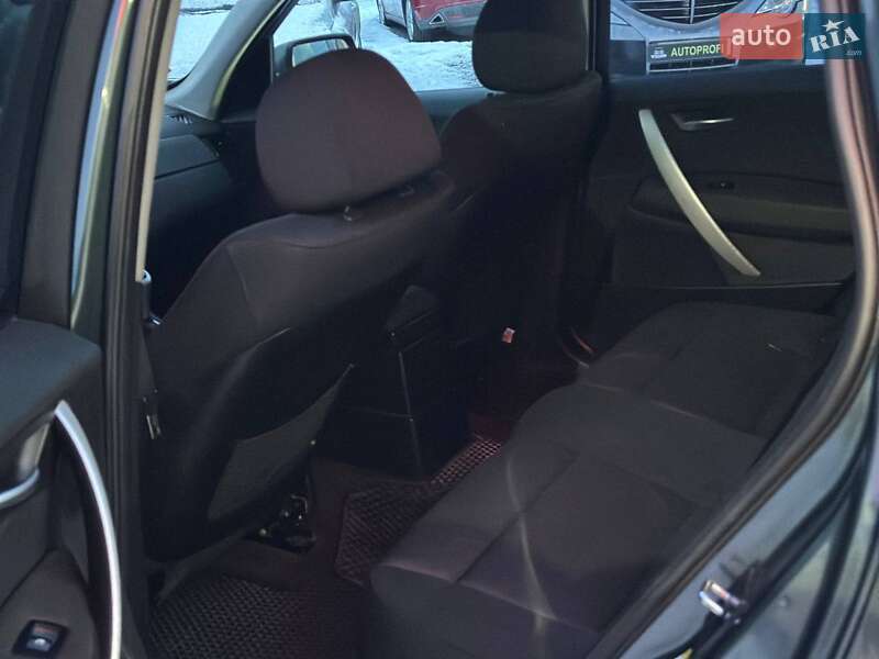 Внедорожник / Кроссовер BMW X3 2005 в Харькове