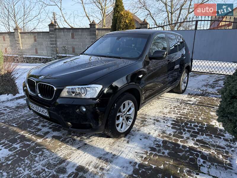 Внедорожник / Кроссовер BMW X3 2013 в Ровно