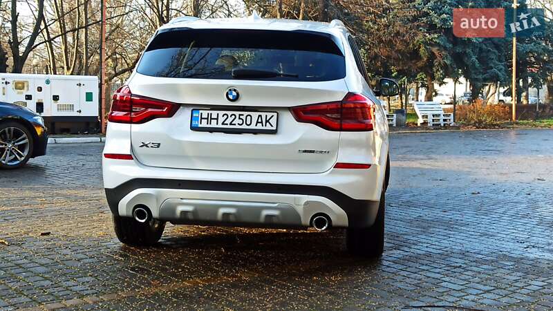Внедорожник / Кроссовер BMW X3 2021 в Одессе