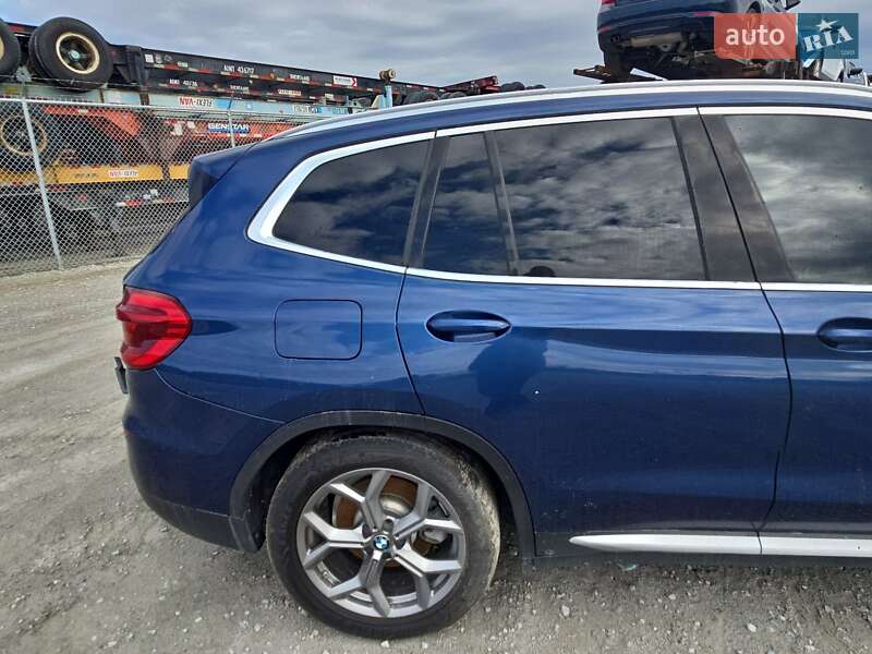 Внедорожник / Кроссовер BMW X3 2020 в Одессе