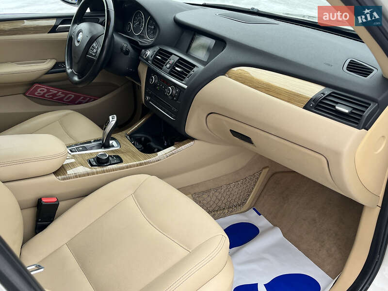 Внедорожник / Кроссовер BMW X3 2013 в Ковеле