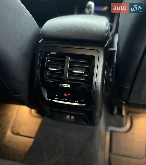 Внедорожник / Кроссовер BMW X3 2021 в Киеве