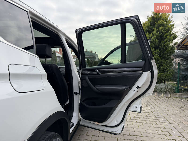 Внедорожник / Кроссовер BMW X3 2015 в Одессе