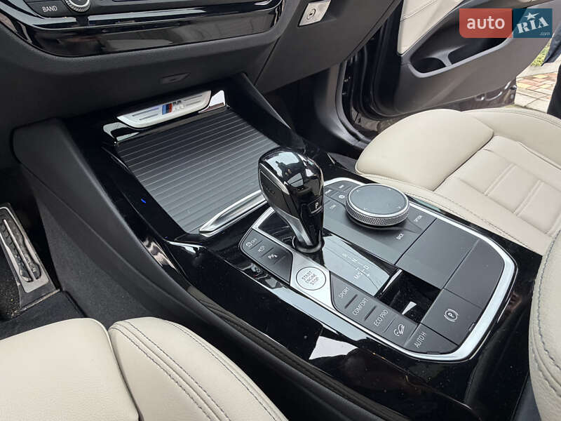 Внедорожник / Кроссовер BMW X3 2024 в Житомире