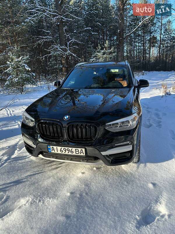 Внедорожник / Кроссовер BMW X3 2019 в Киеве