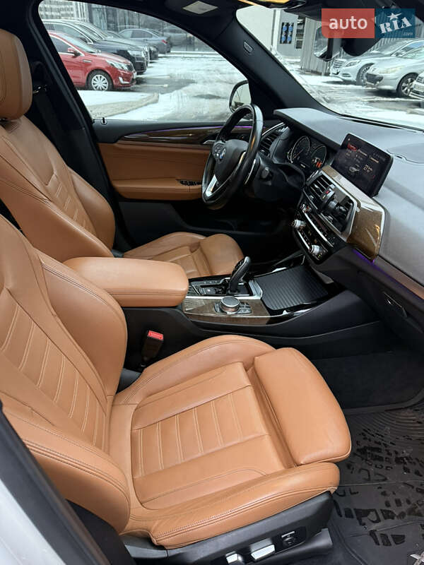 Внедорожник / Кроссовер BMW X3 2018 в Киеве