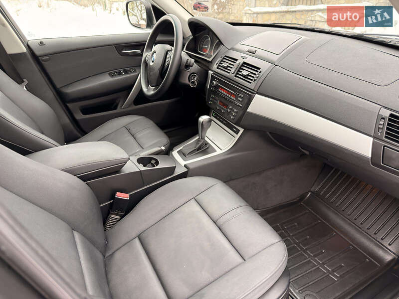 Внедорожник / Кроссовер BMW X3 2010 в Ивано-Франковске
