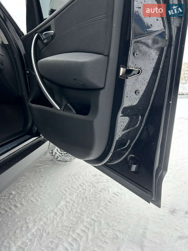 Внедорожник / Кроссовер BMW X3 2008 в Вараше