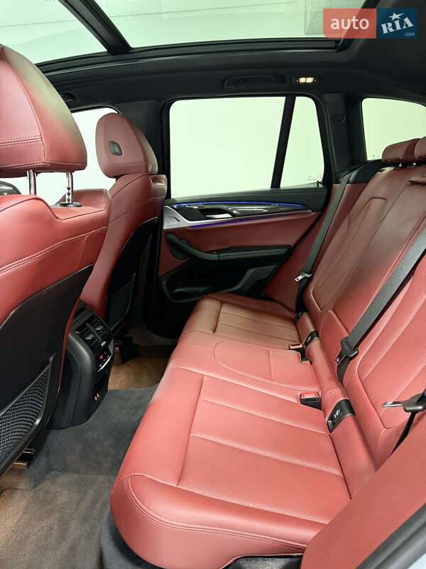 Внедорожник / Кроссовер BMW X3 2023 в Одессе