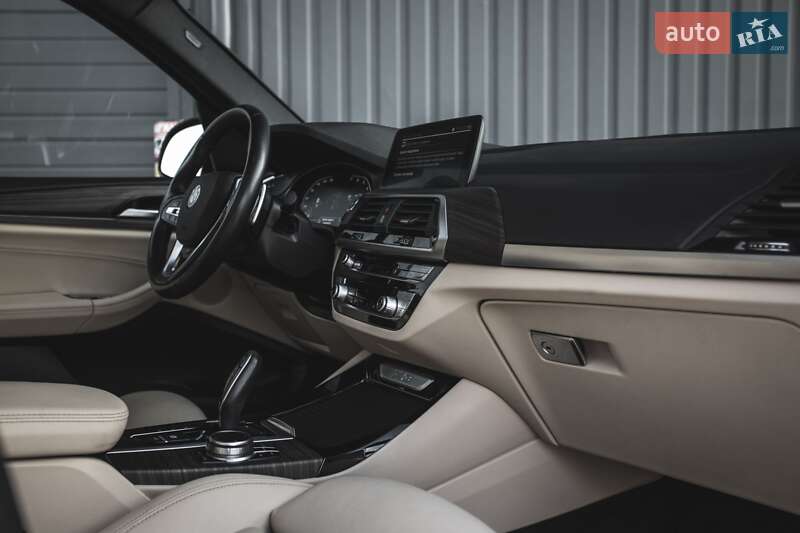 Внедорожник / Кроссовер BMW X3 2019 в Одессе