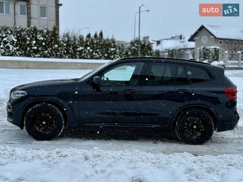 Внедорожник / Кроссовер BMW X3 2021 в Ровно