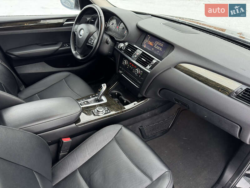 Внедорожник / Кроссовер BMW X3 2013 в Киеве