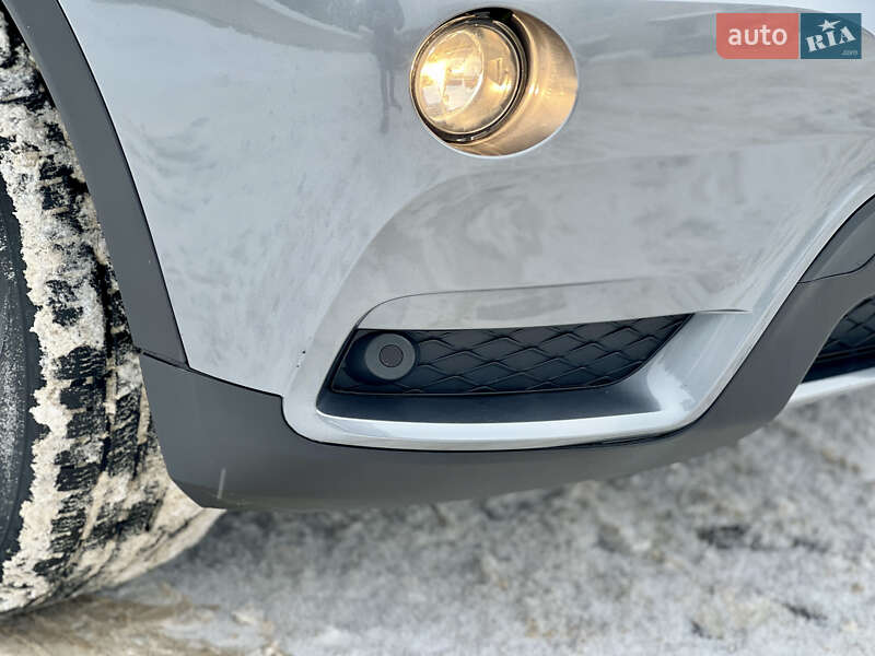 Внедорожник / Кроссовер BMW X3 2013 в Ровно