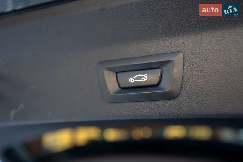 Внедорожник / Кроссовер BMW X3 2019 в Киеве