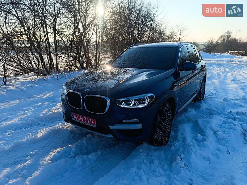 Внедорожник / Кроссовер BMW X3 2018 в Львове