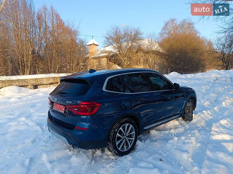 Внедорожник / Кроссовер BMW X3 2018 в Львове