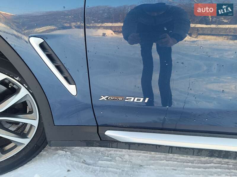 Внедорожник / Кроссовер BMW X3 2018 в Львове