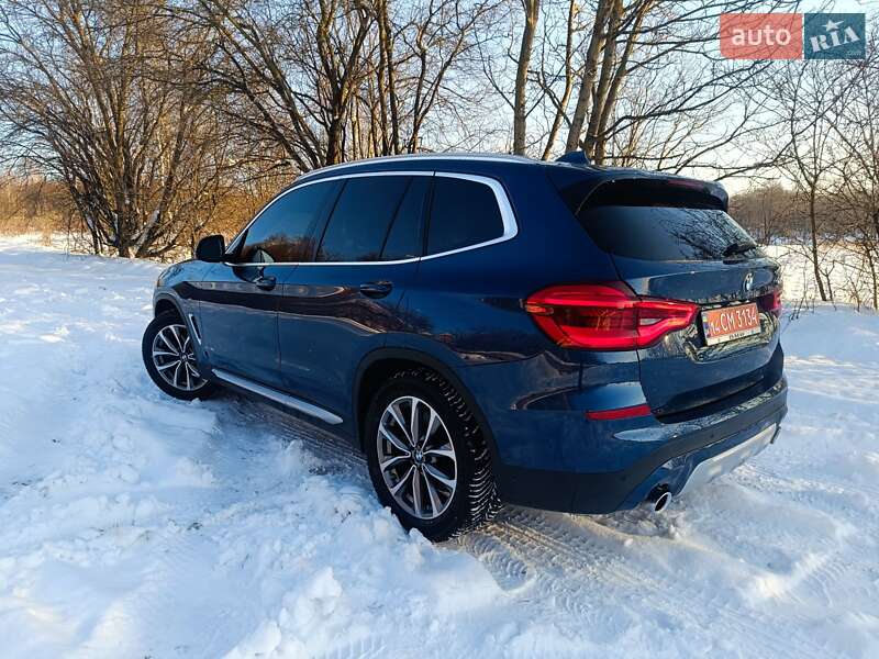 Внедорожник / Кроссовер BMW X3 2018 в Львове