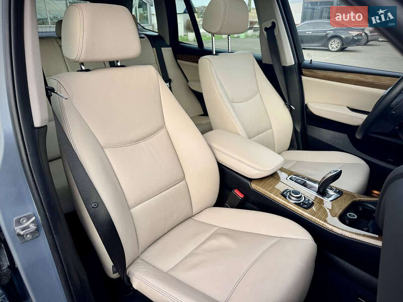 Внедорожник / Кроссовер BMW X3 2013 в Киеве