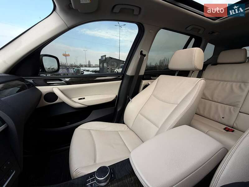 Внедорожник / Кроссовер BMW X3 2013 в Кривом Роге