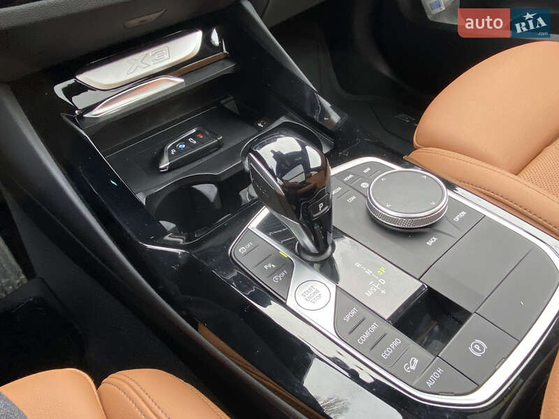 Внедорожник / Кроссовер BMW X3 2023 в Киеве