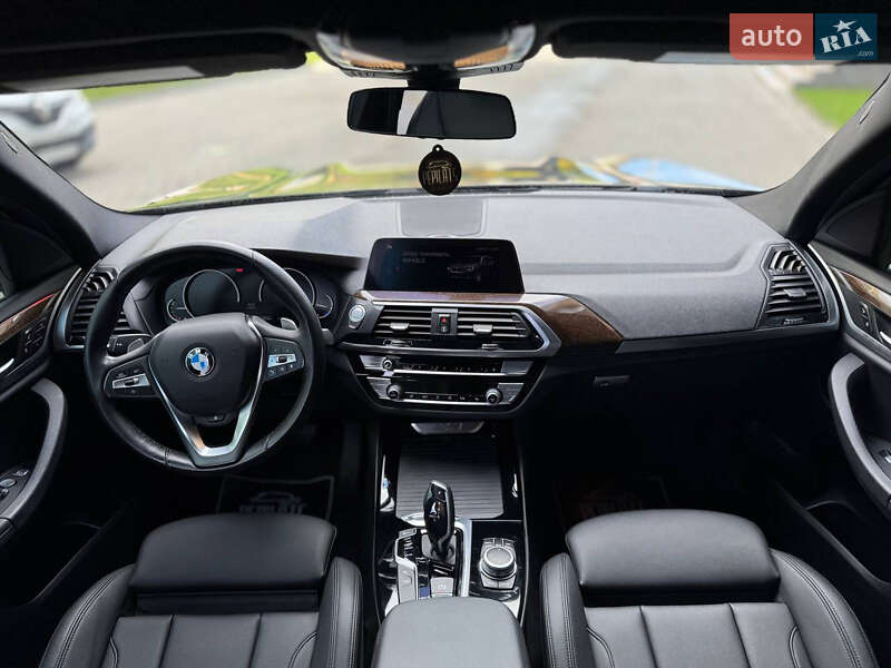 Внедорожник / Кроссовер BMW X3 2021 в Черновцах