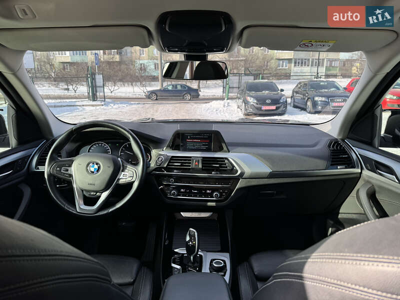 Внедорожник / Кроссовер BMW X3 2017 в Полтаве